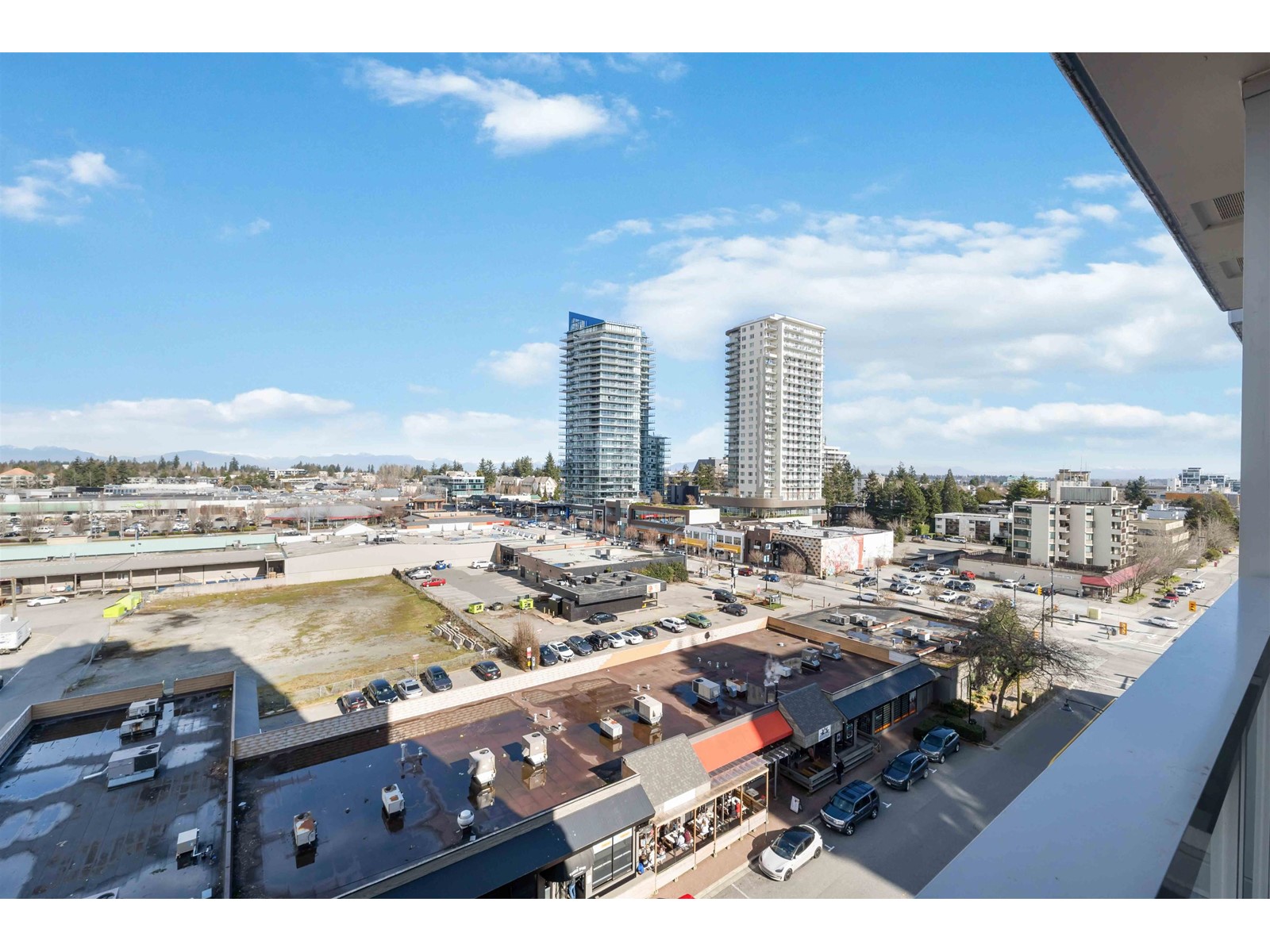 804 15152 RUSSELL AVENUE, White Rock