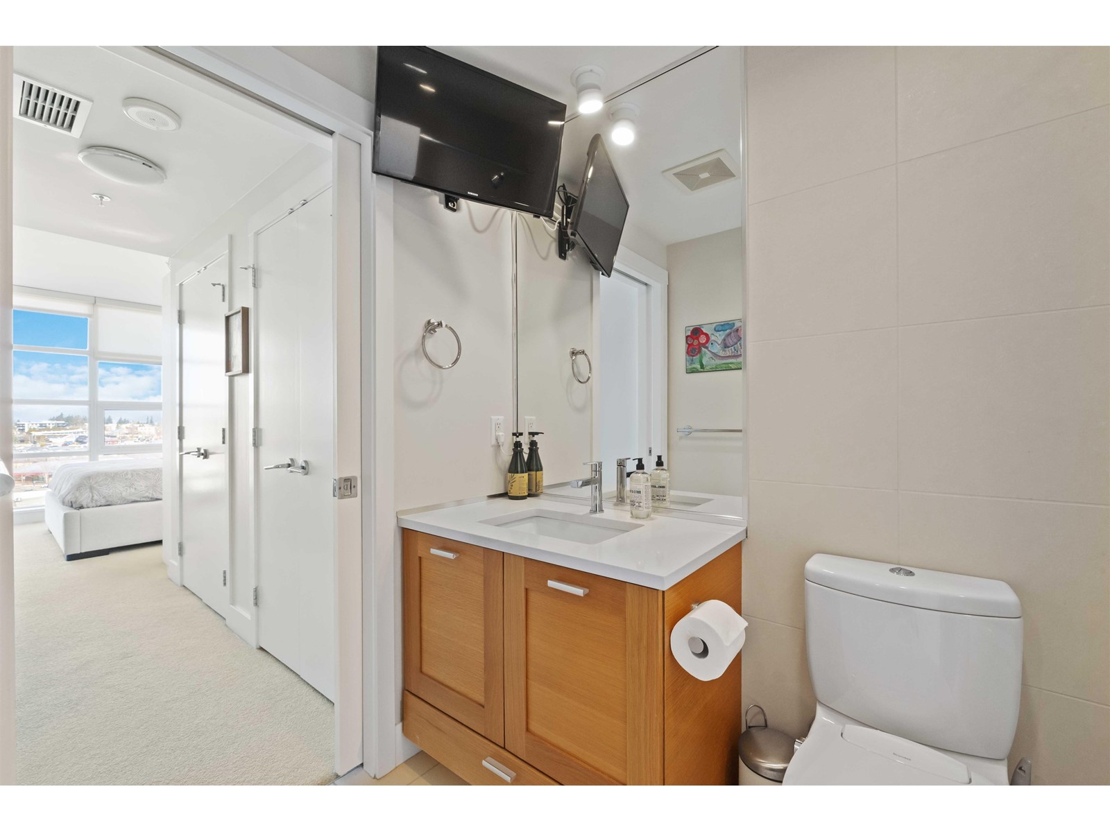 804 15152 RUSSELL AVENUE, White Rock