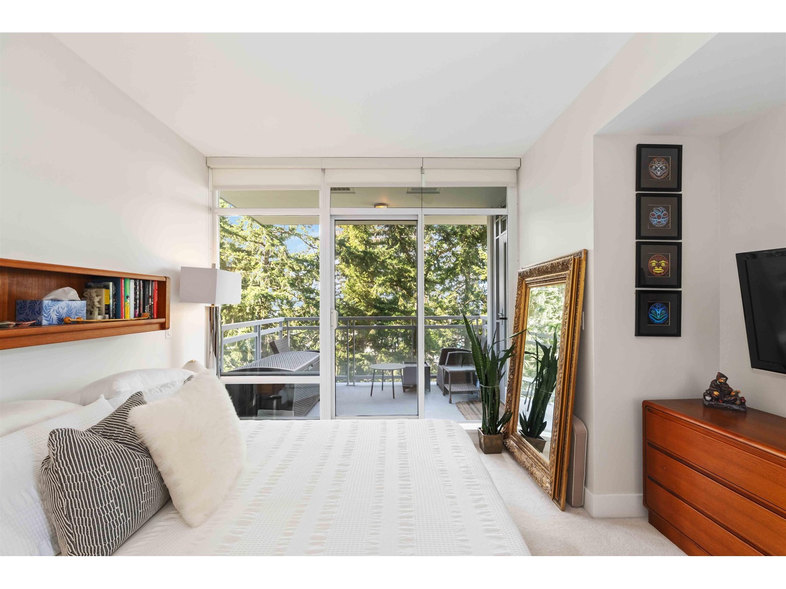 804 15152 RUSSELL AVENUE, White Rock