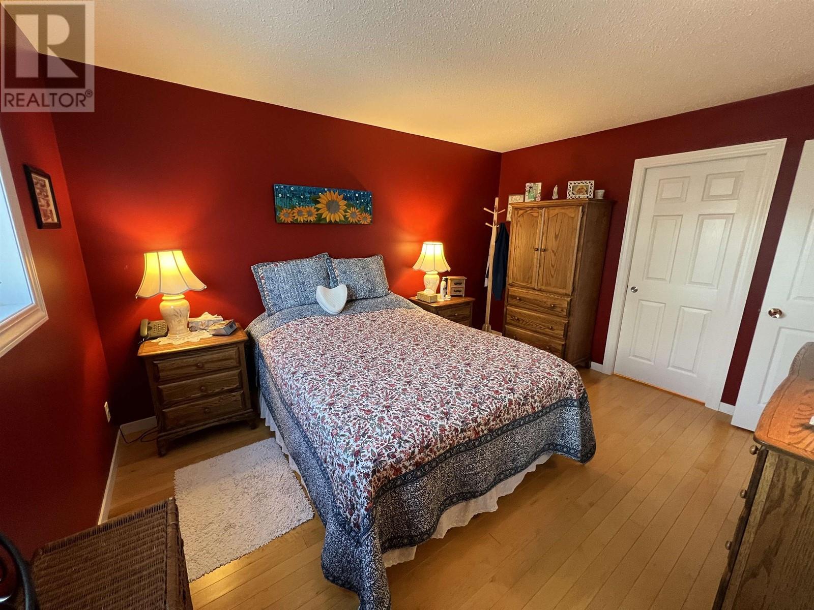 5504 CHURCHILL AVENUE, Fort Nelson