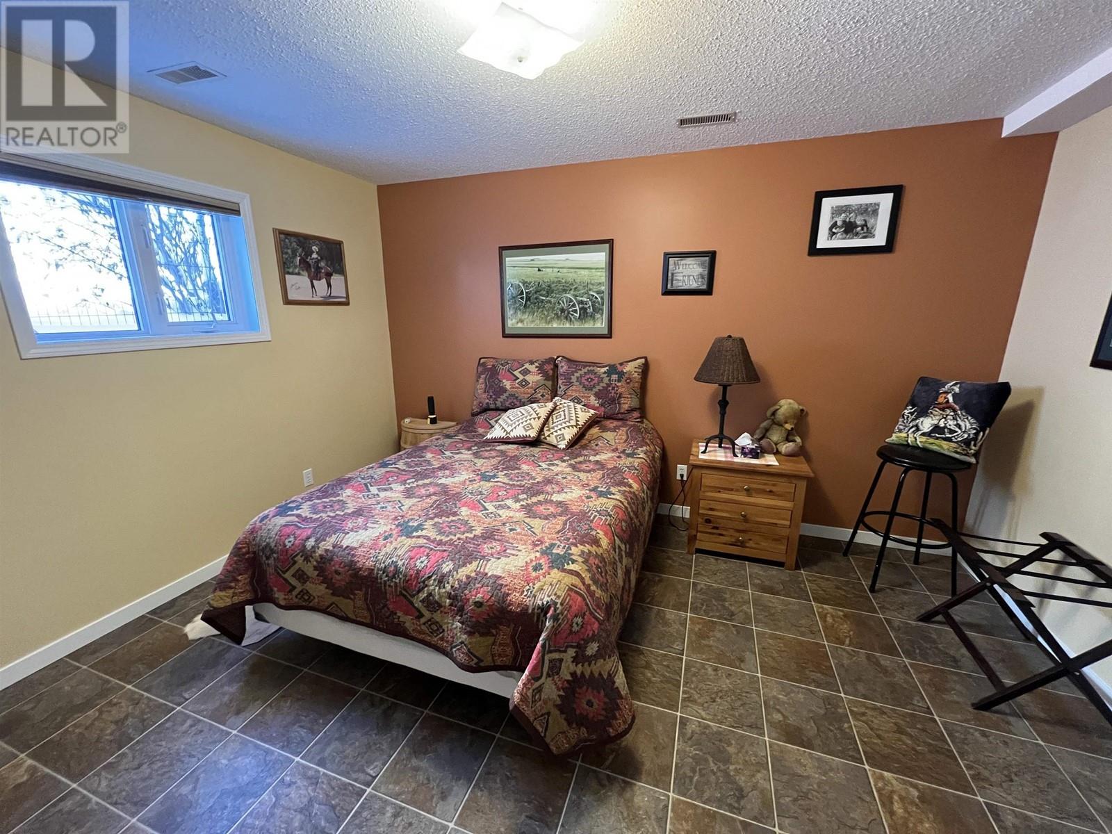 5504 CHURCHILL AVENUE, Fort Nelson