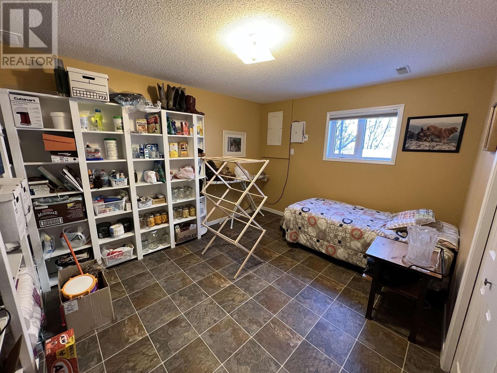 5504 CHURCHILL AVENUE, Fort Nelson