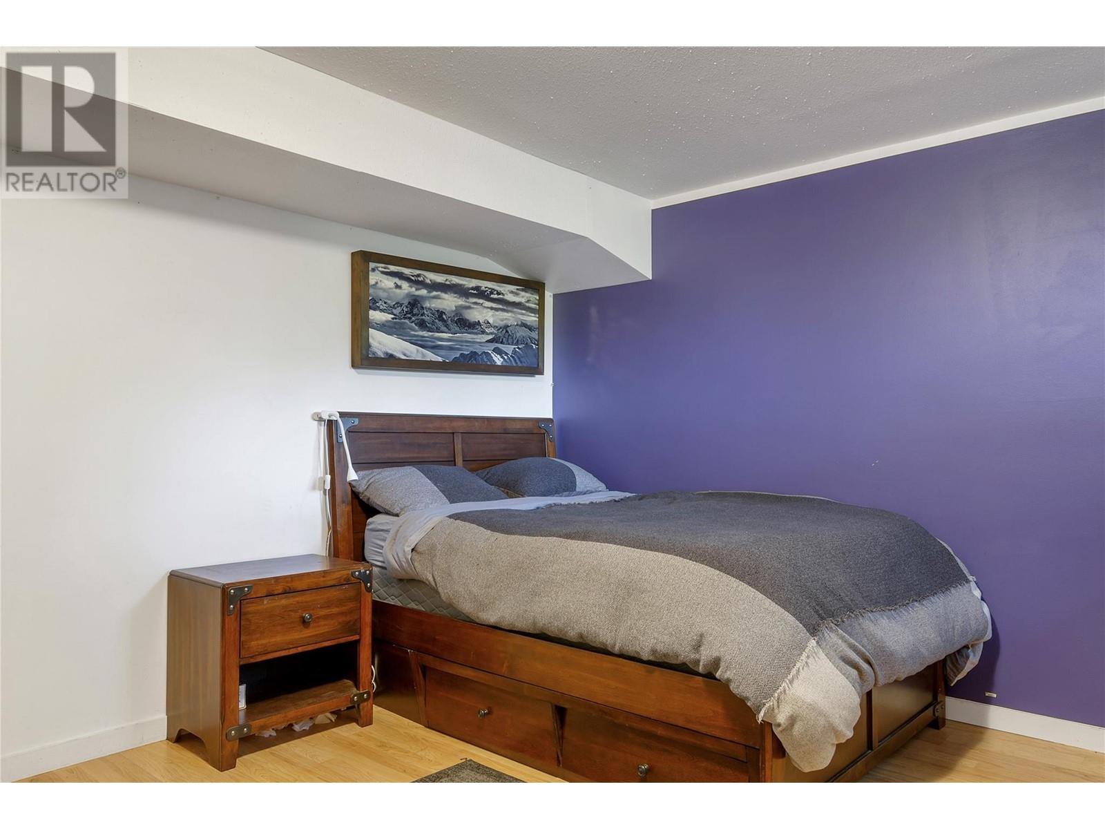  2515 East Vernon Road, Vernon