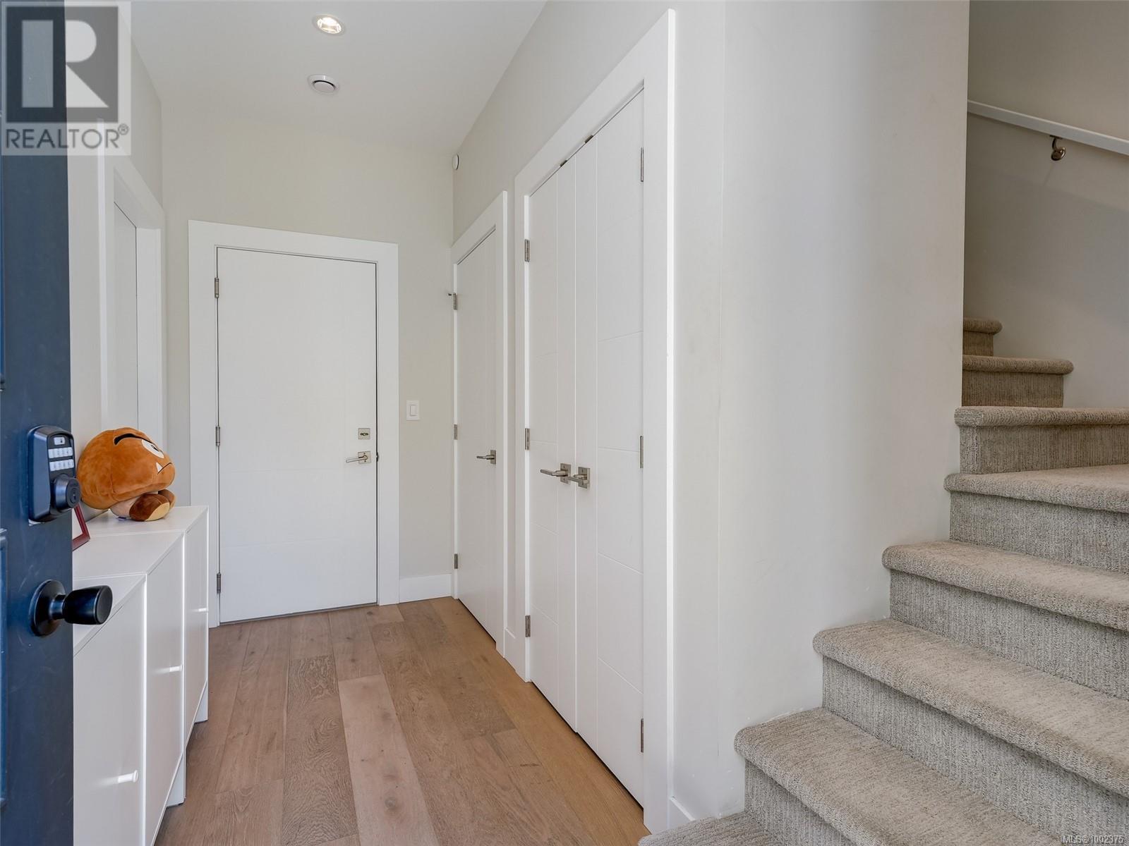 118 946 Jenkins Ave, Langford