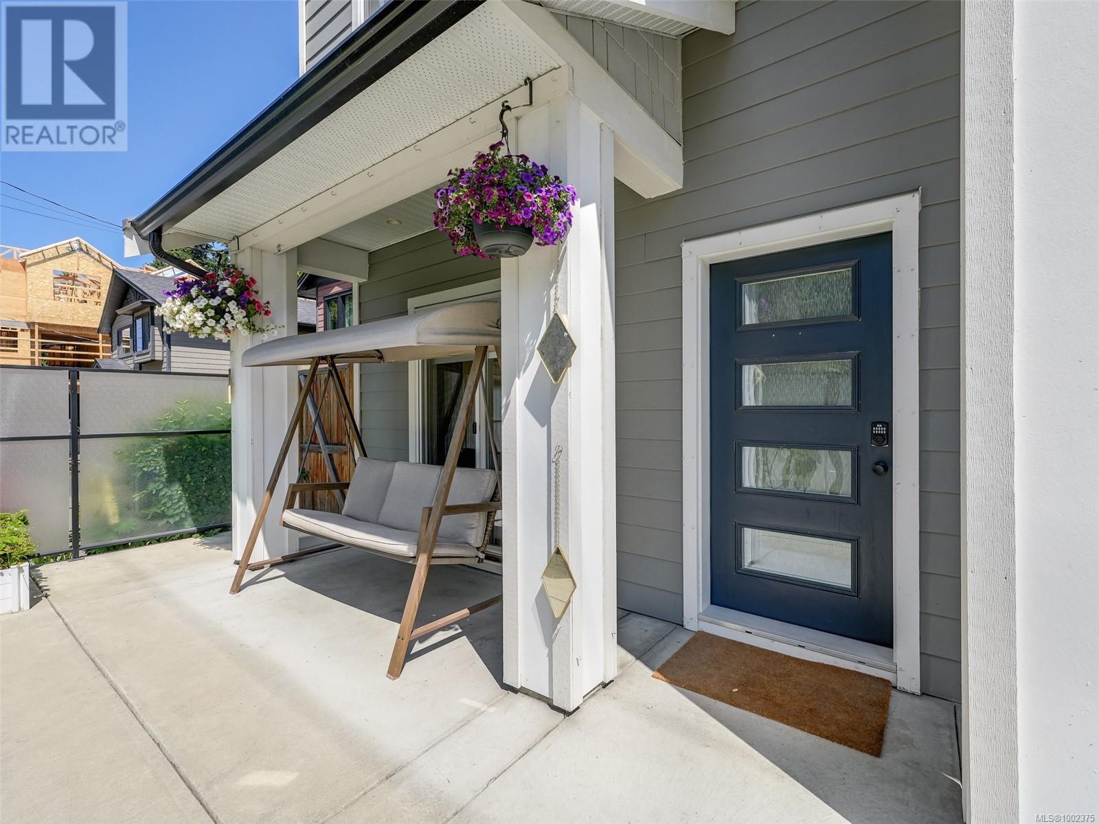 118 946 Jenkins Ave, Langford