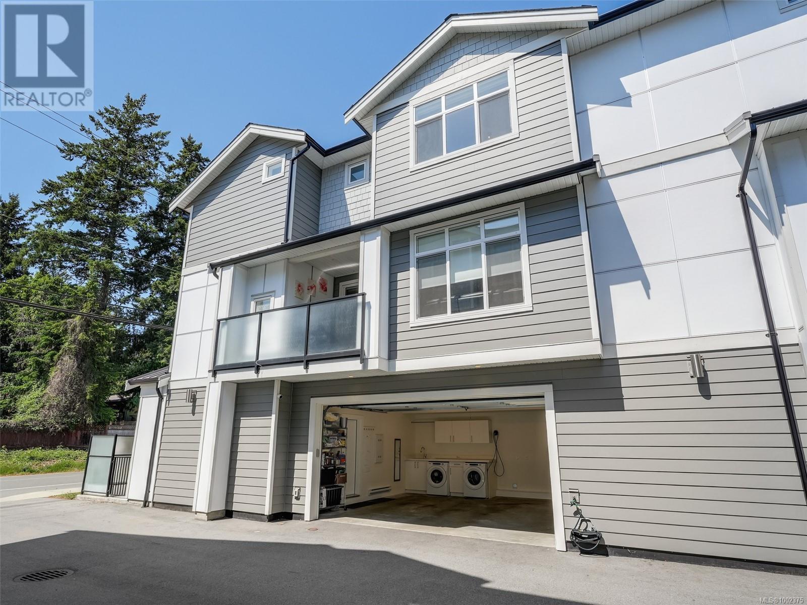 118 946 Jenkins Ave, Langford