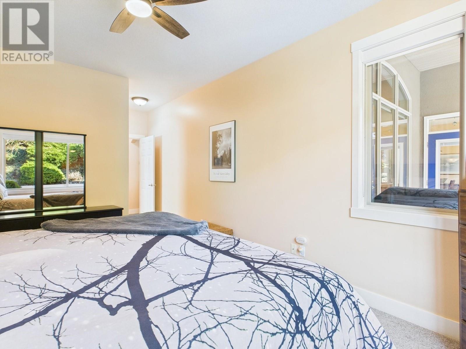 12 WILDFLOWER Court, Osoyoos