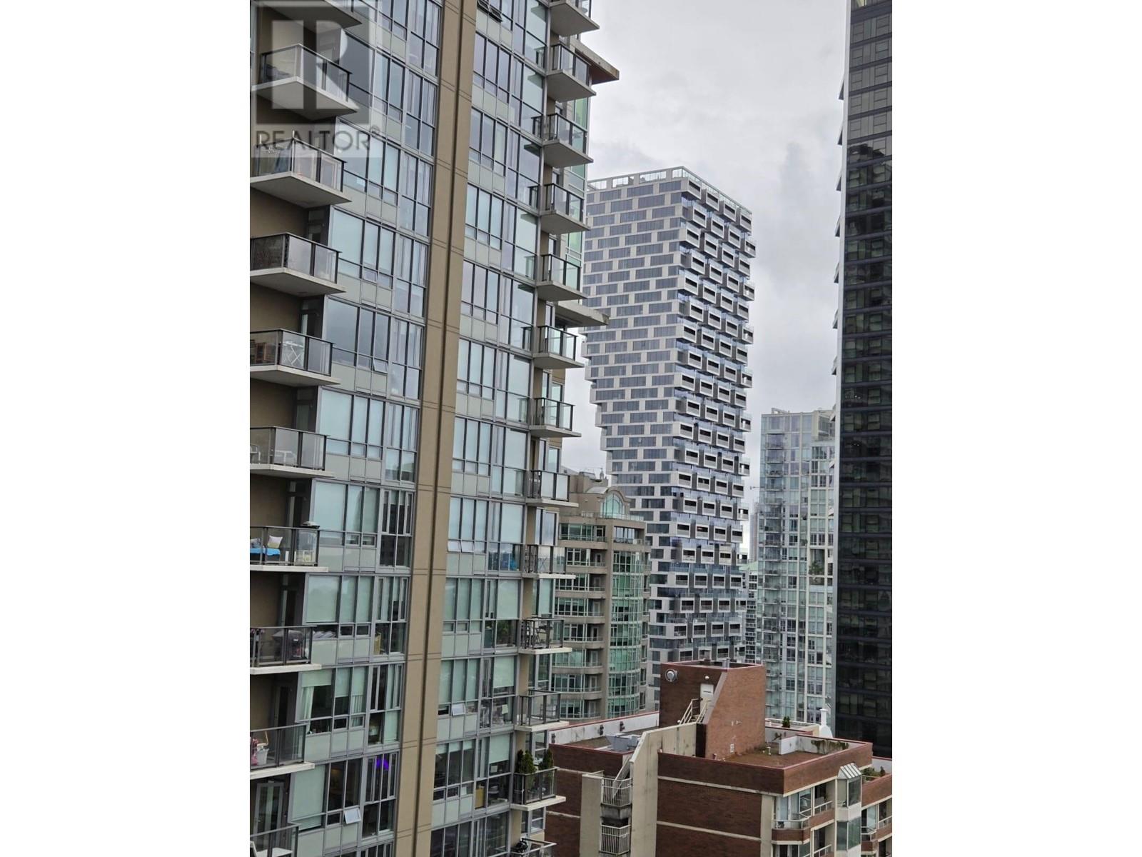 Photo 5 of 1611 1289 Hornby Street, Vancouver BC
