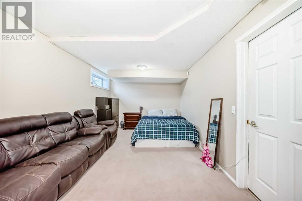 Single Family House for Sale in  Tarington Landing NE Taradale Calgary 