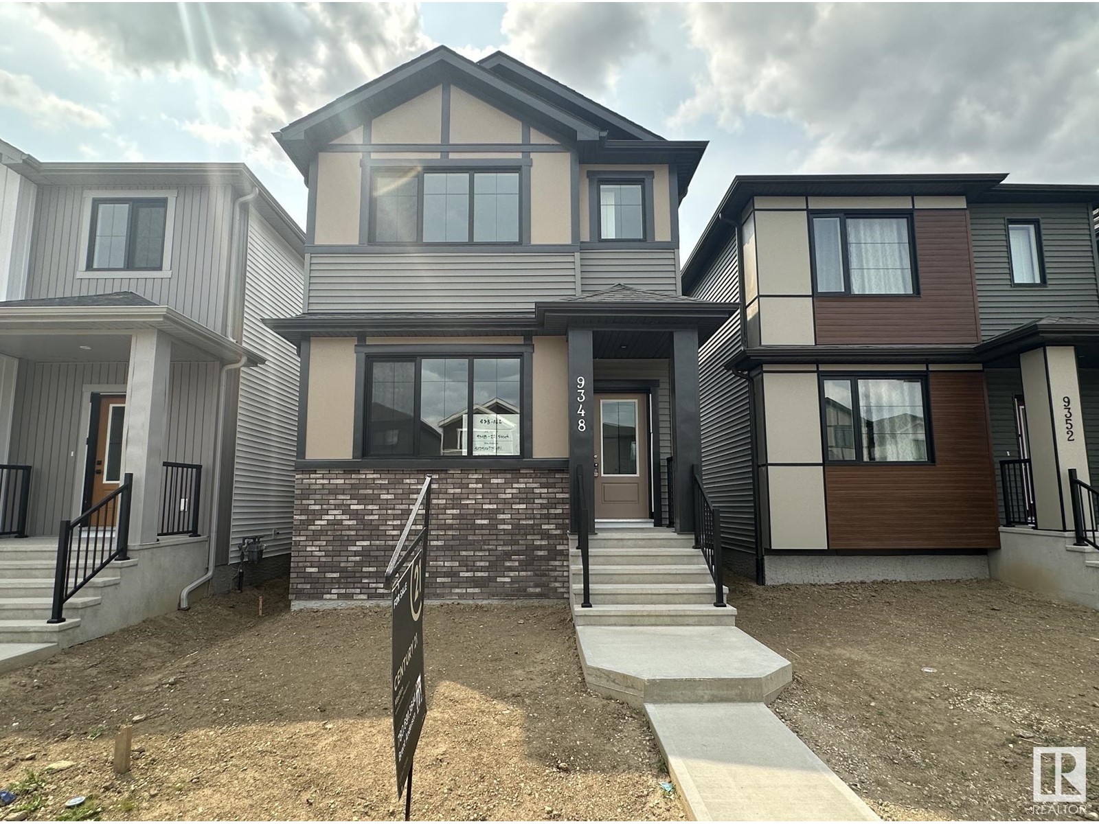 9348 221 ST NW, Edmonton