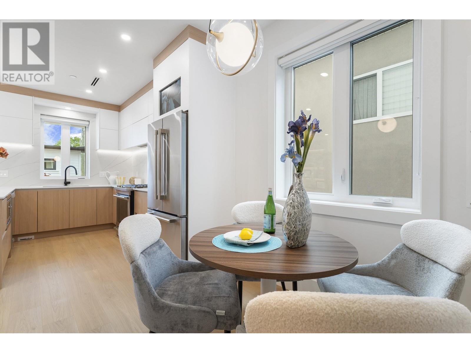 Photo 9 of 2 4257 Beatrice Street, Vancouver BC