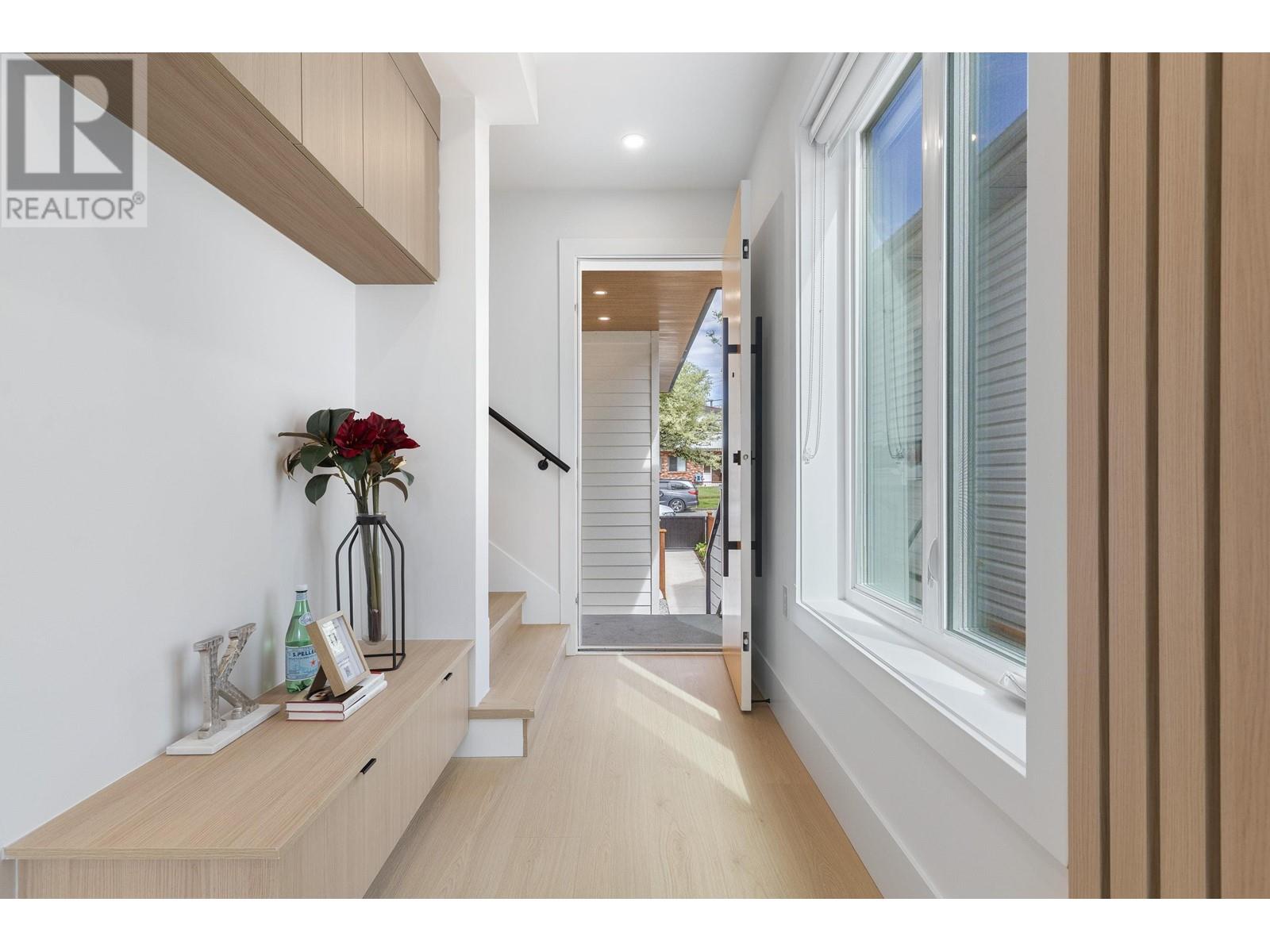 Photo 8 of 2 4257 Beatrice Street, Vancouver BC