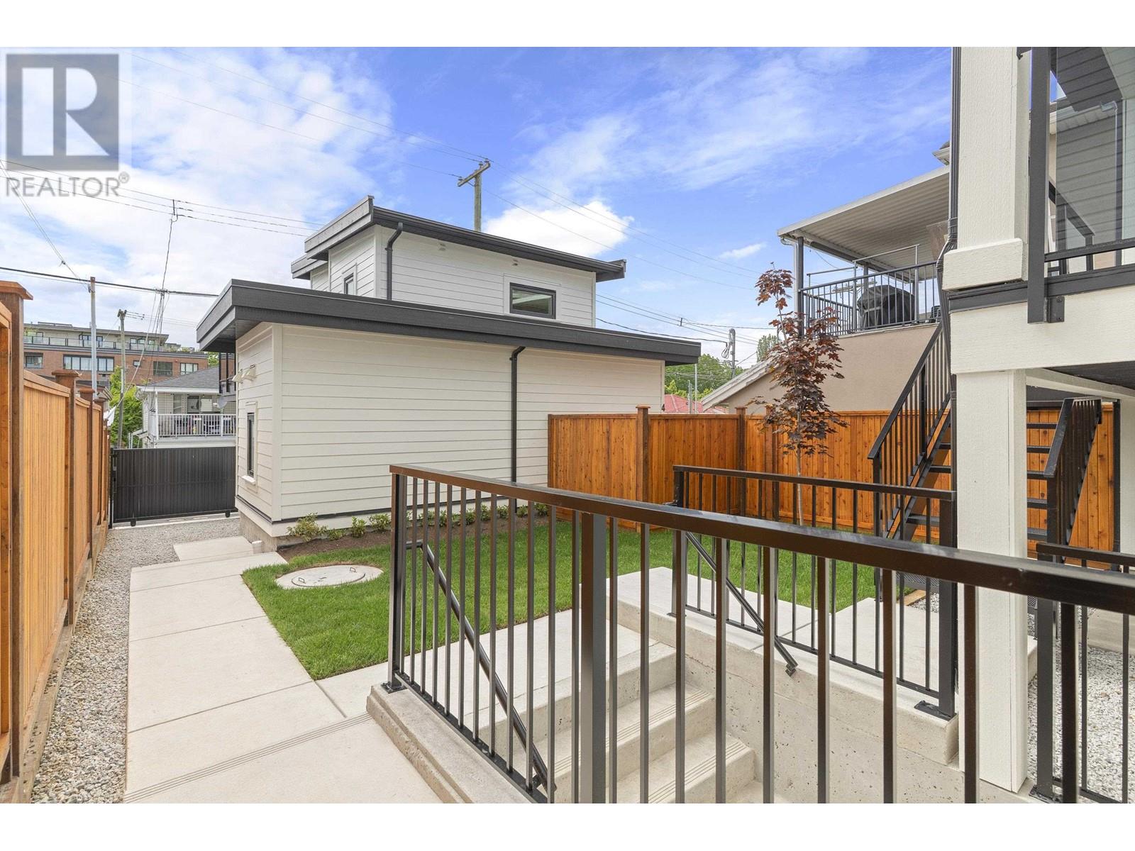 Photo 32 of 2 4257 Beatrice Street, Vancouver BC