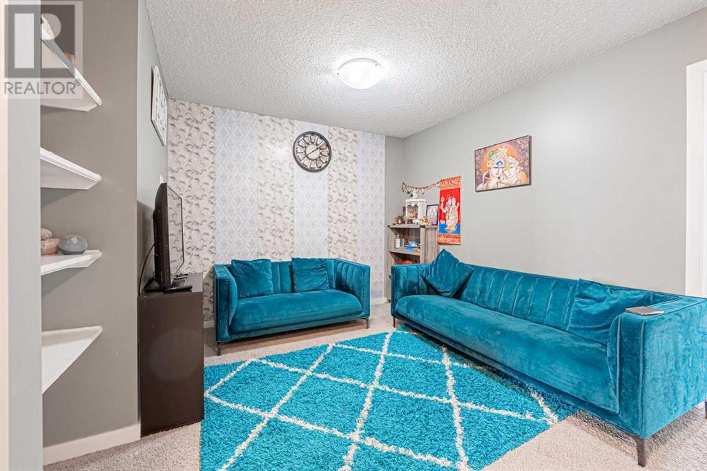 Single Family House for Sale in  Skyview Point Crescent NE Skyview Ranch Calgary 