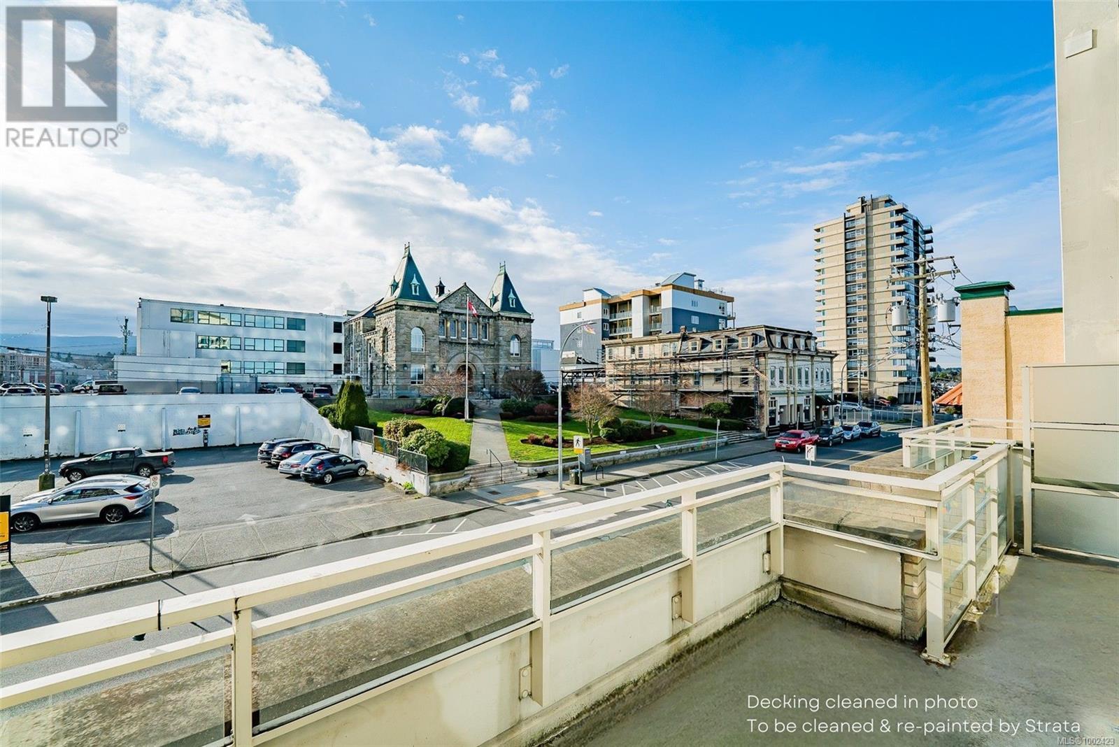 #208 38 FRONT ST - Image 14