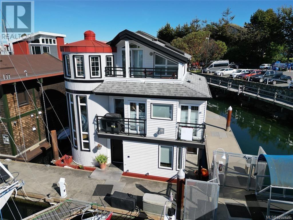 27 453 Head Street, Esquimalt