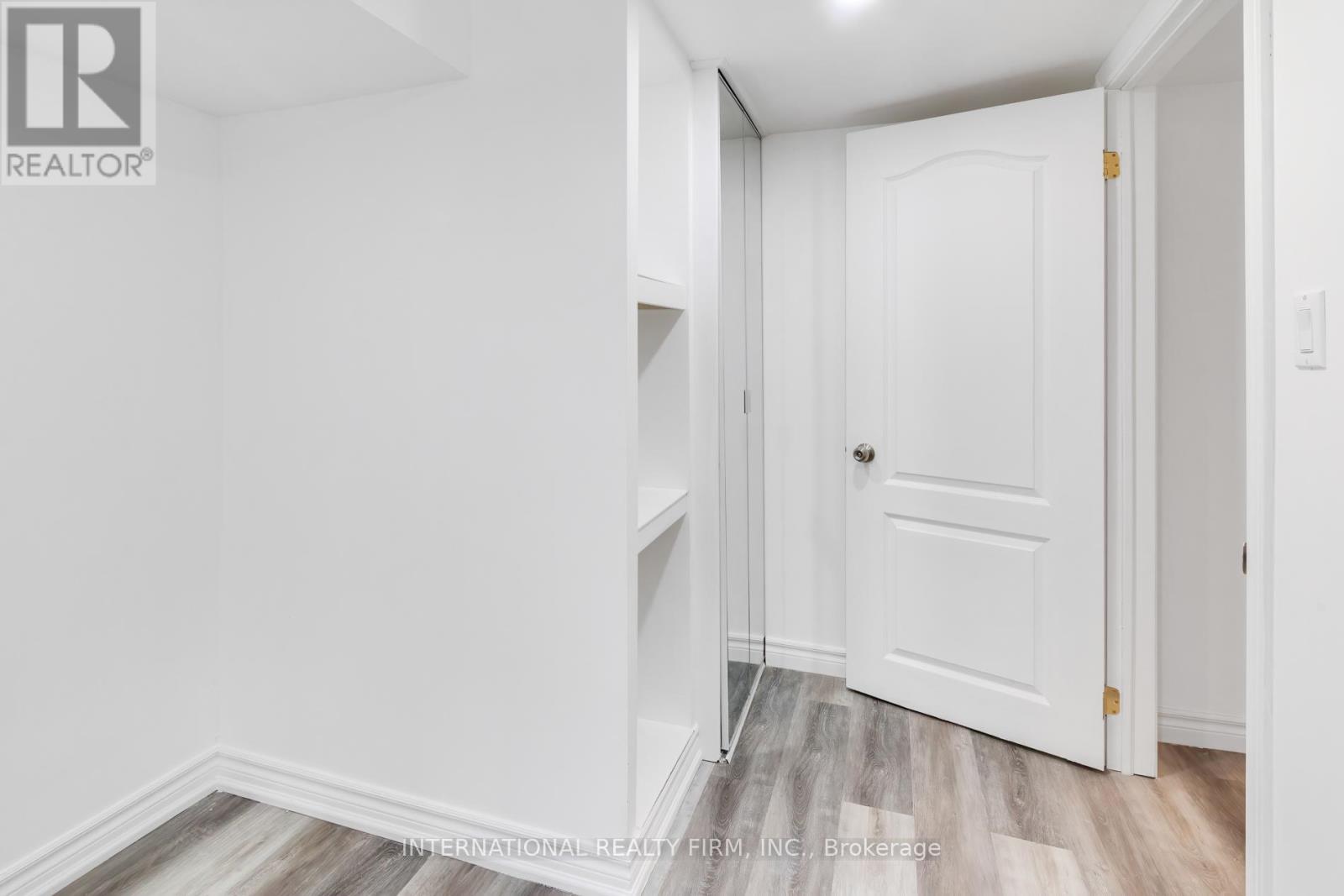 Single Family House for Sale in BSMT   PRAIRIE DRIVE Toronto (Oakridge) 
