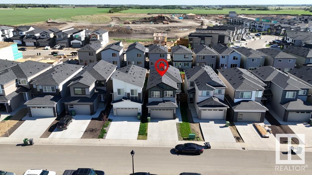 Photo 6 of 520 Bluff Ln, Leduc AB
