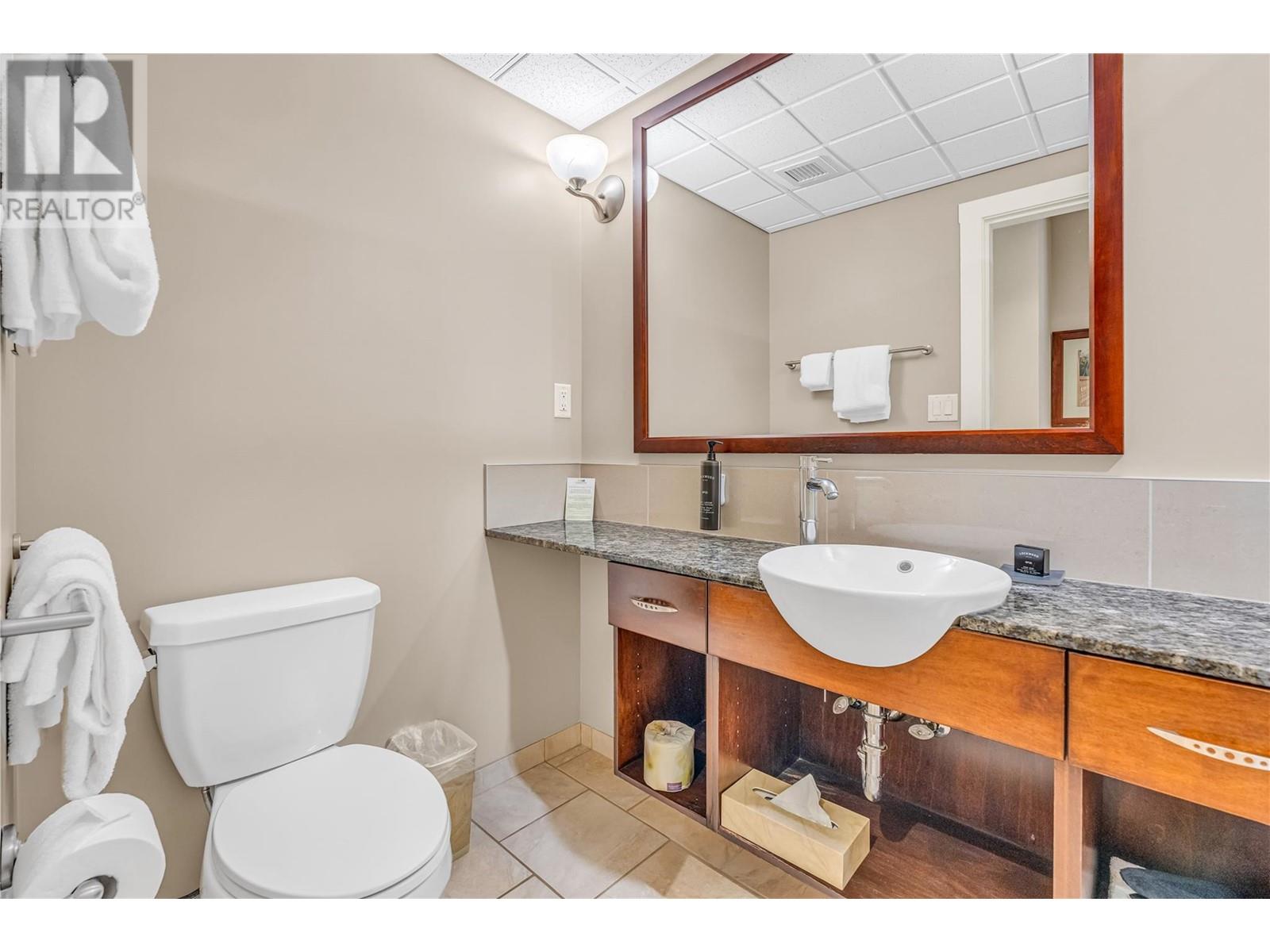 13011 Lakeshore Drive S Unit# 370, Summerland
