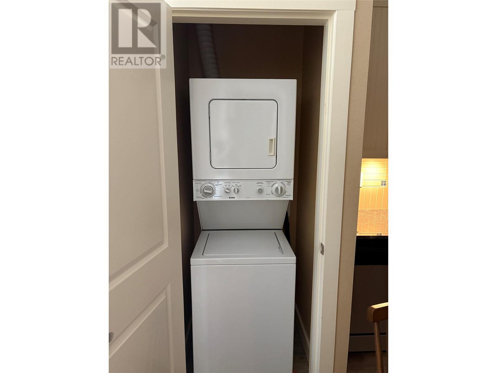 13011 Lakeshore Drive S Unit# 370, Summerland