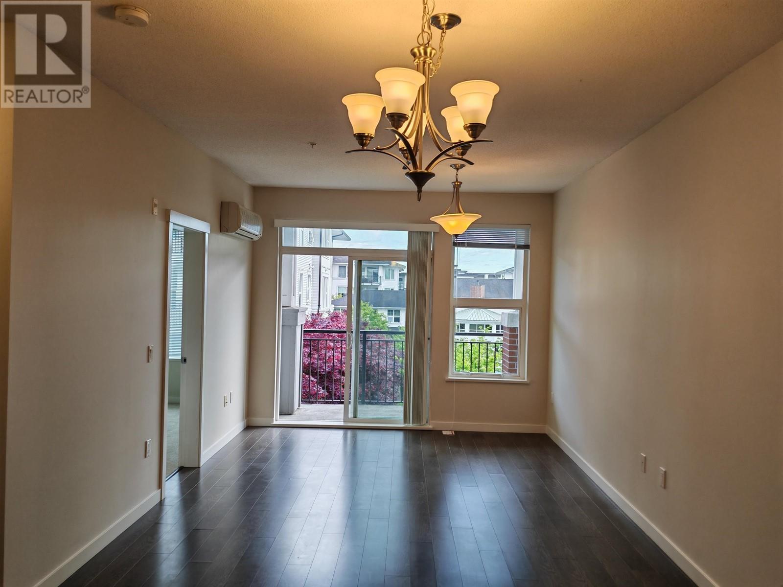 Photo 9 of 332 9388 Mckim Way, Richmond BC
