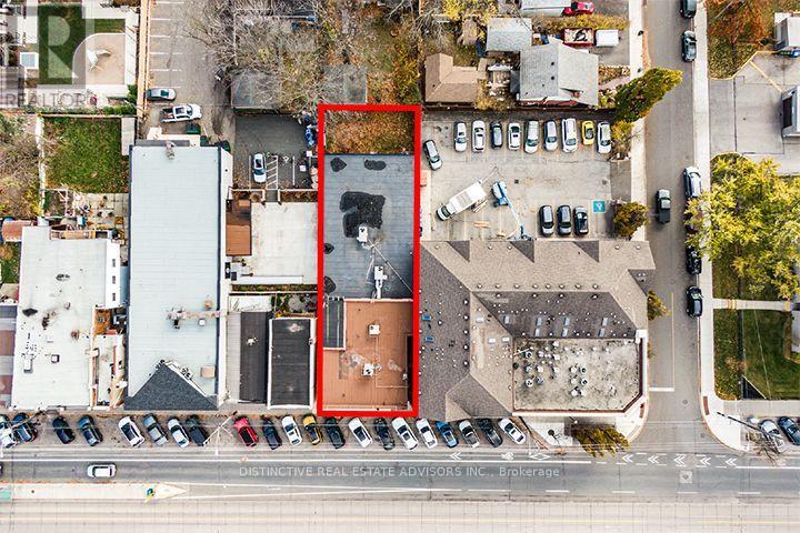 Photo 4 of 3603 Lake Shore Boulevard W, Toronto ON