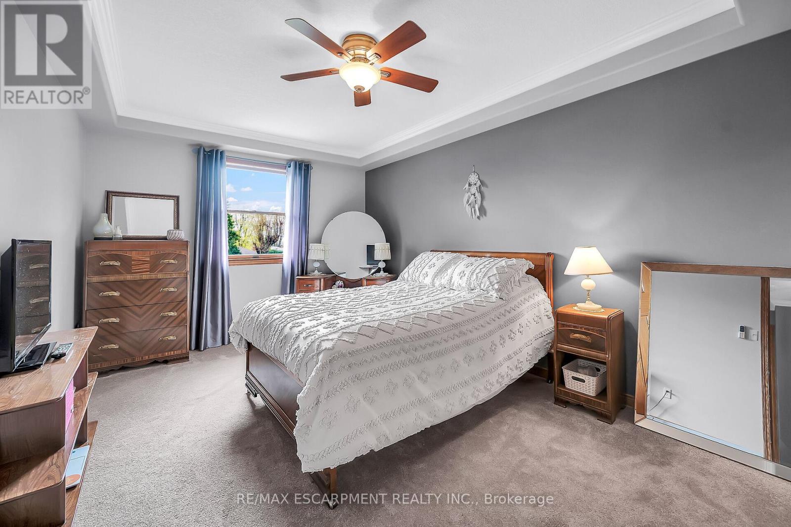 Photo 24 of 2352 Brinell Avenue, Burlington ON