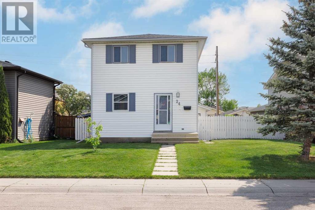 24 Castlebrook Rise NE, Calgary, Alberta