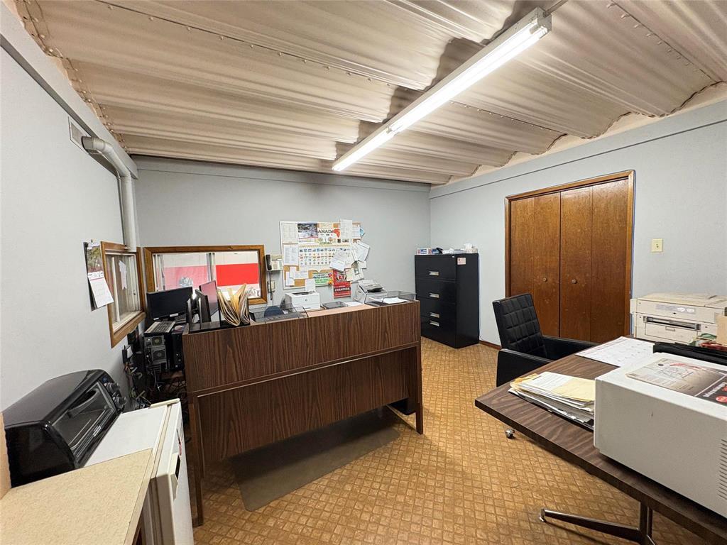 Photo 14 of 751 Park Avenue, Beausejour MB