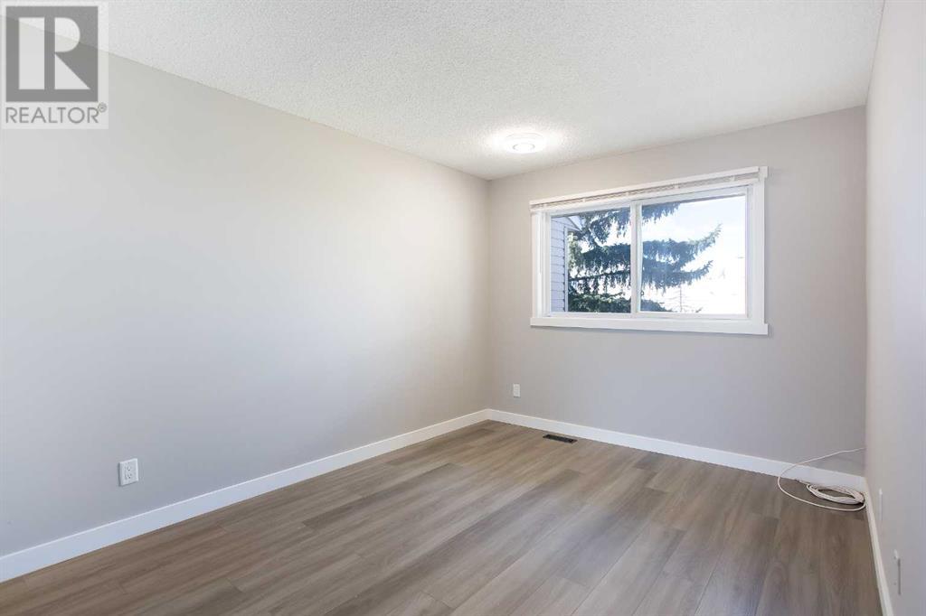 Single Family House for Sale in  Marlborough Way NE Marlborough Calgary 