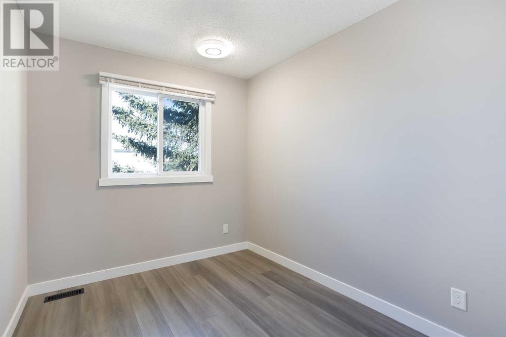 Single Family House for Sale in  Marlborough Way NE Marlborough Calgary 