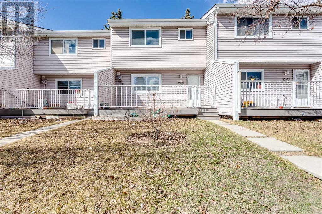 Single Family House for Sale in  Marlborough Way NE Marlborough Calgary 