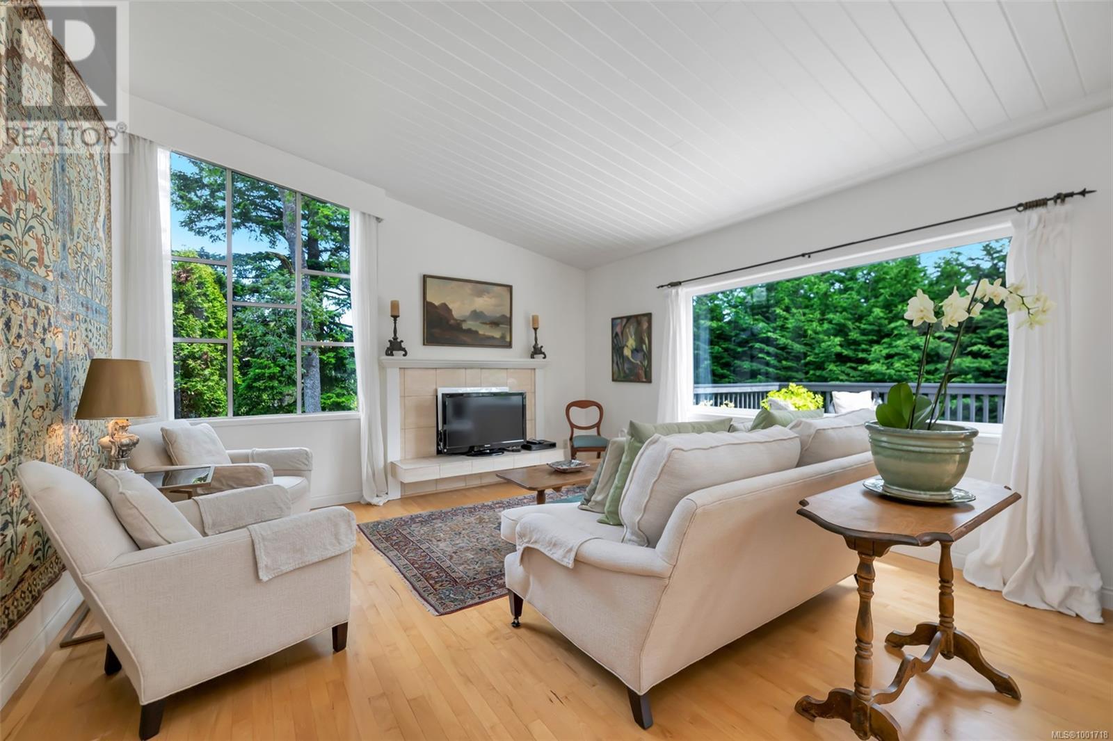Photo 41 of 3512 Plymouth Rd, Oak Bay BC