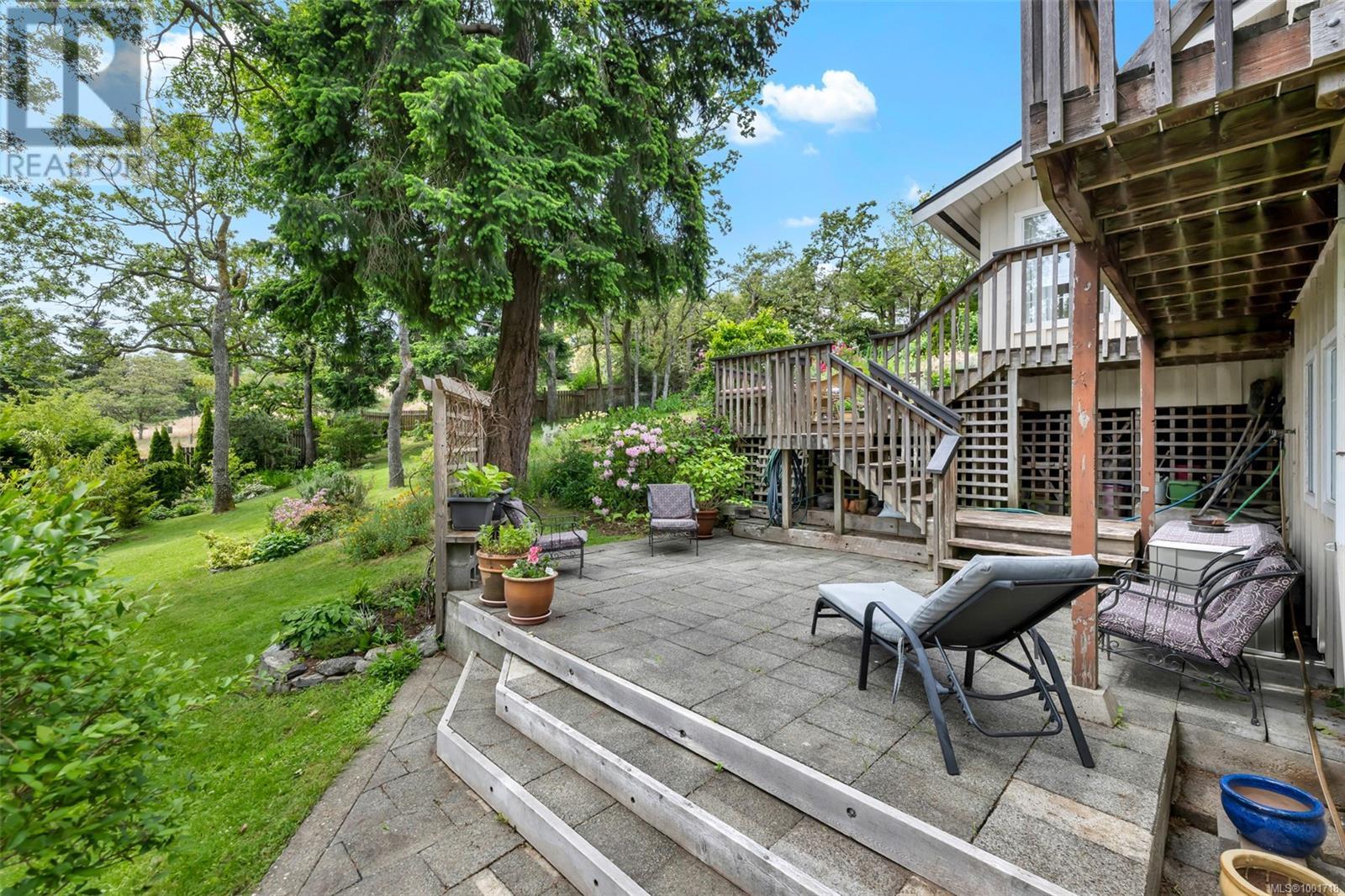 Photo 55 of 3512 Plymouth Rd, Oak Bay BC
