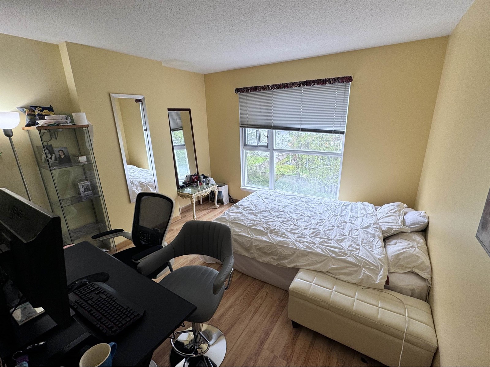 Photo 19 of 404 9830 Whalley Boulevard, Surrey BC