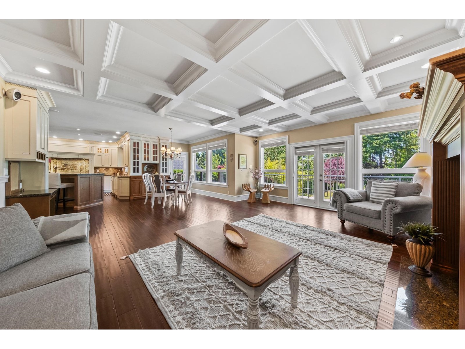 Photo 9 of 16581 26 Avenue, Surrey BC