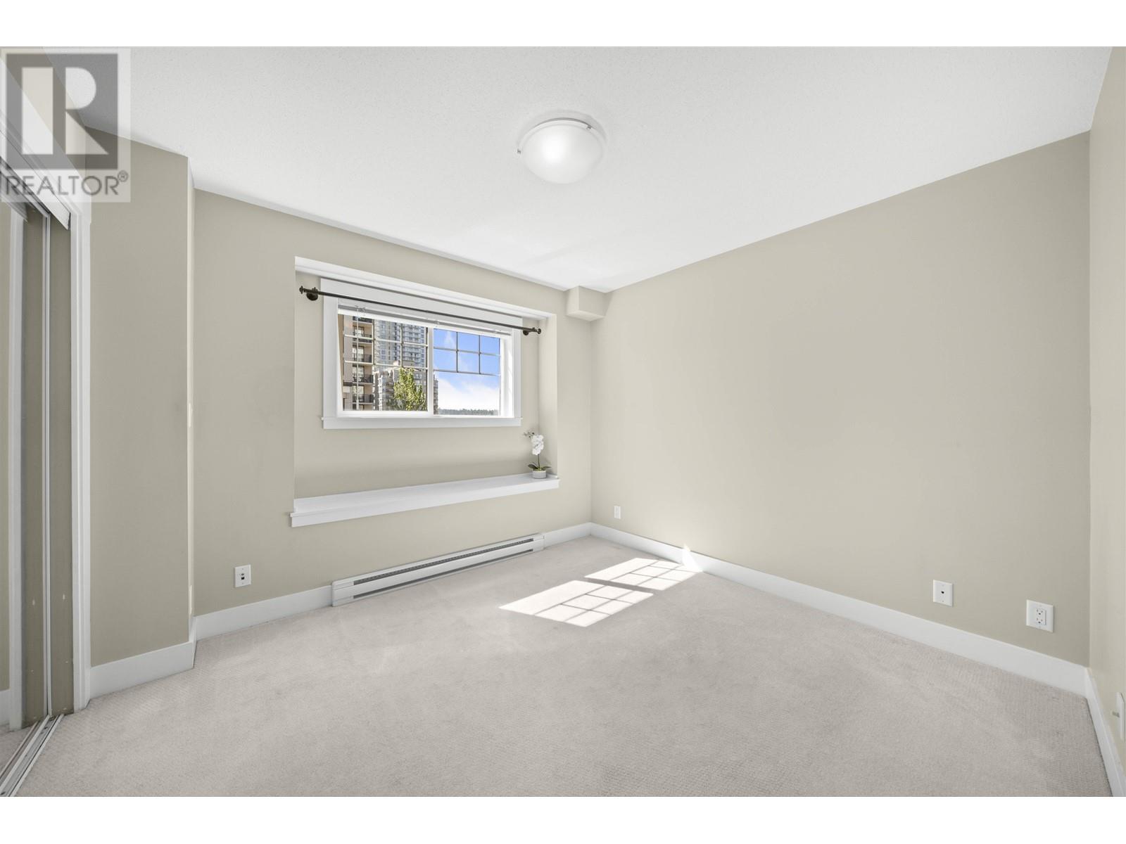 Photo 24 of 4 838 Royal Avenue, New Westminster BC
