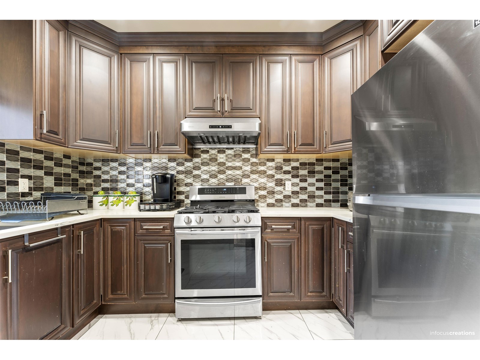 Photo 17 of 12567 66 Ave Avenue, Surrey BC