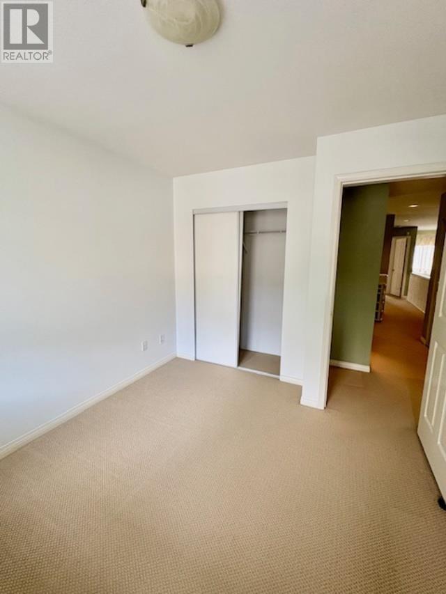 Photo 12 of 22 5700 Dover Crescent, Richmond BC