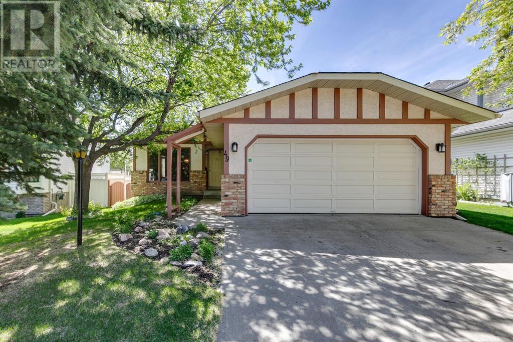 49 Shannon Circle SW, Calgary, Alberta