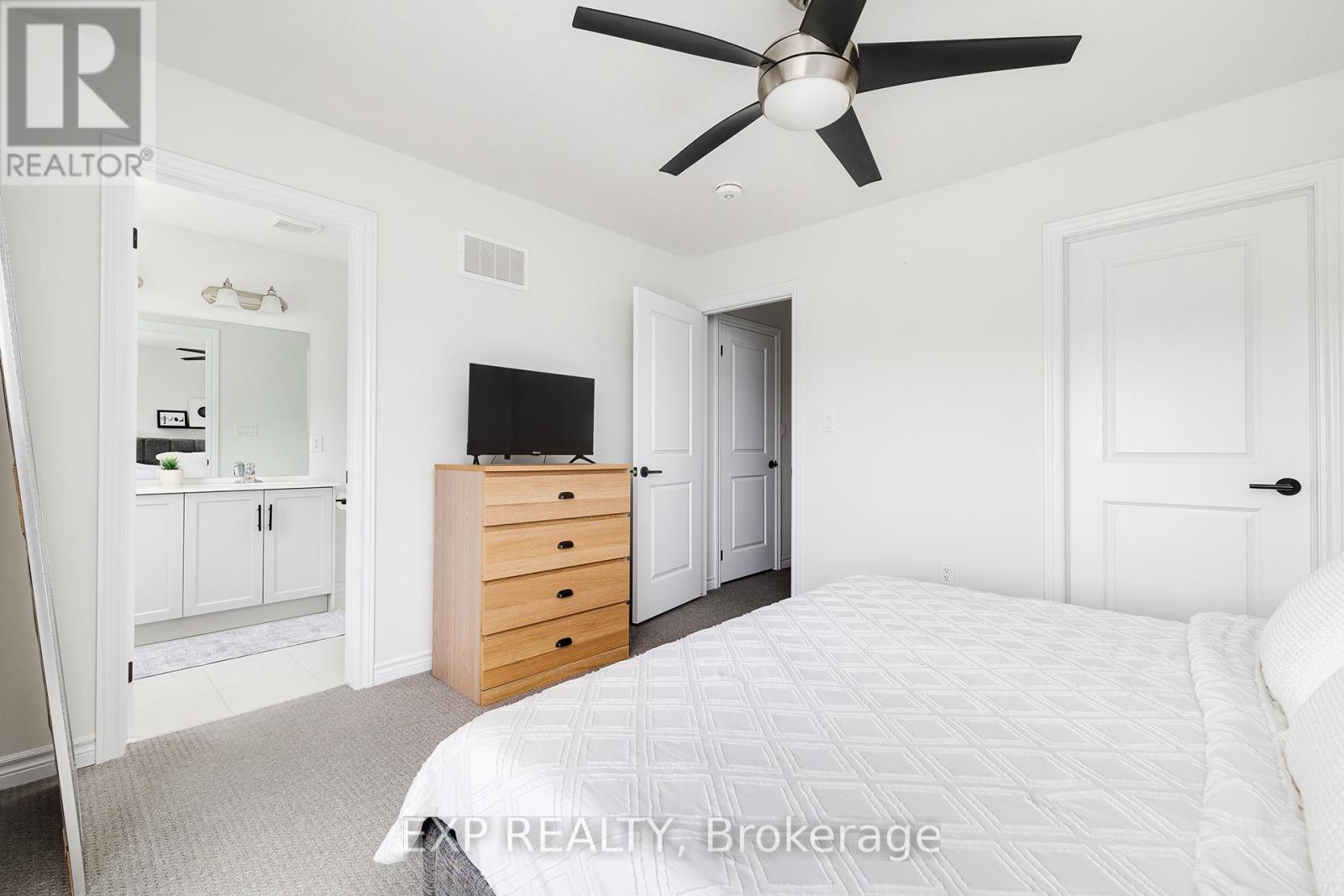 Single Family House for Sale in  CADWELL LANE Hamilton (Mountview) 