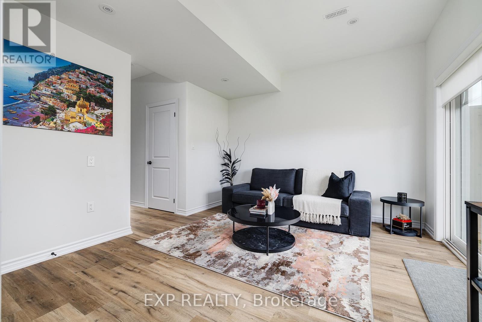 Single Family House for Sale in  CADWELL LANE Hamilton (Mountview) 