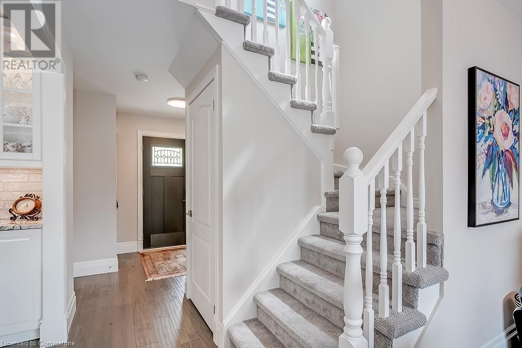 Photo 14 of 1150 Skyview Drive Unit 66, Burlington ON