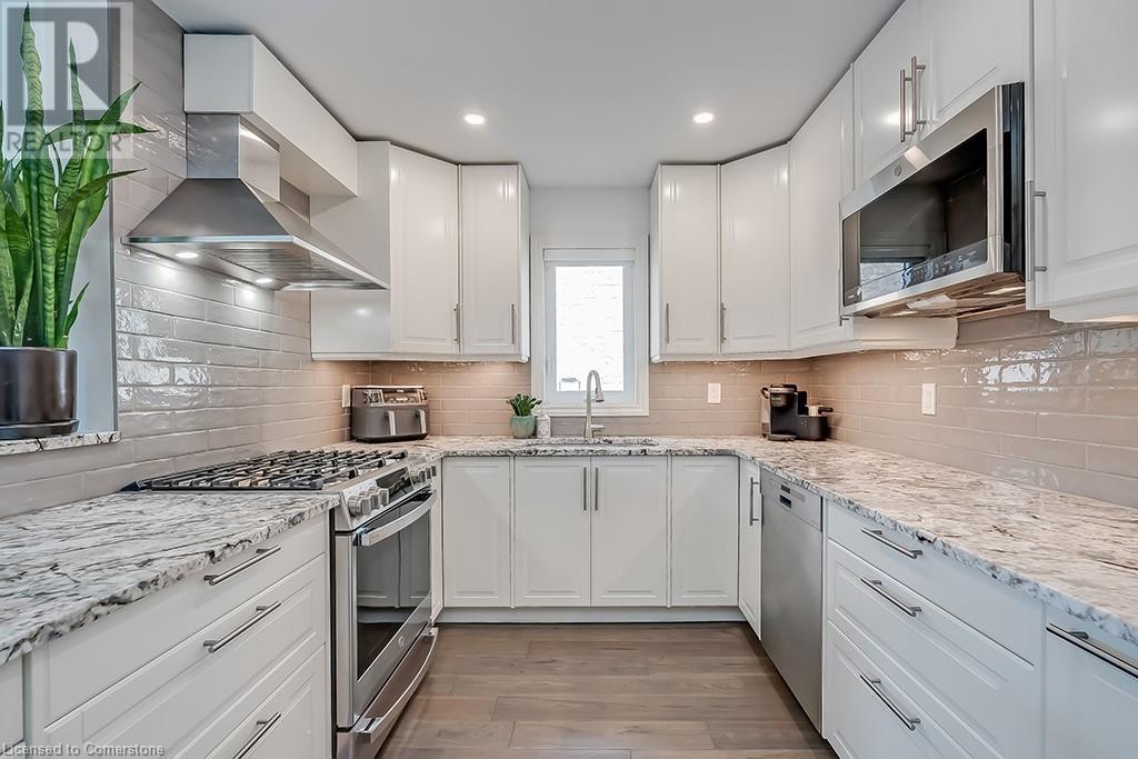 Photo 38 of 1150 Skyview Drive Unit 66, Burlington ON