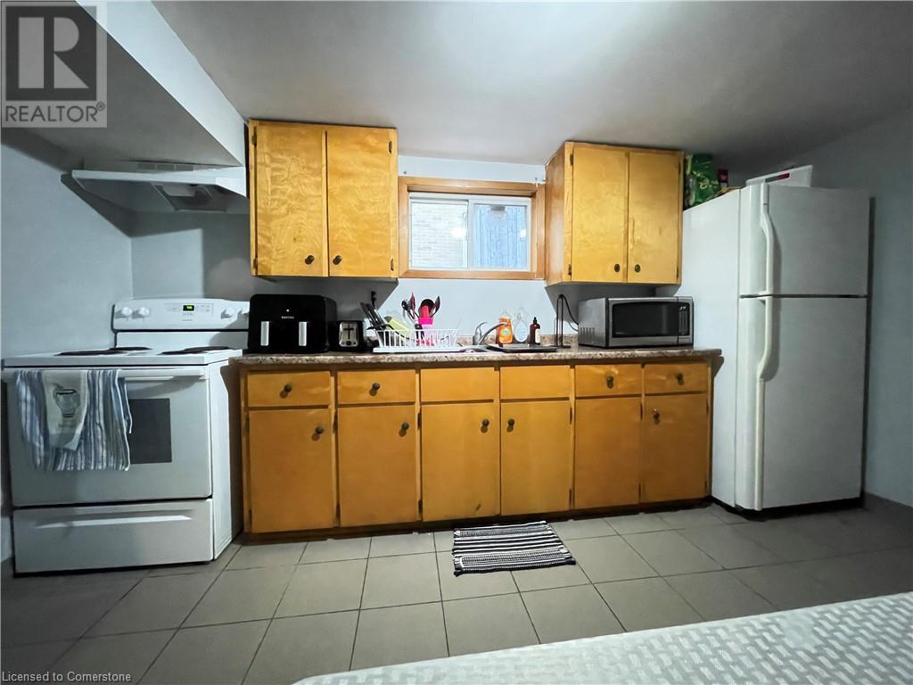 Photo 8 of 349 Whitney Avenue, Hamilton ON