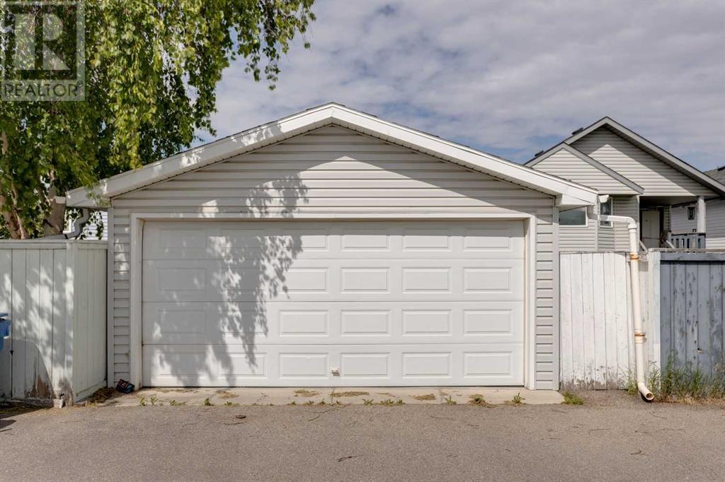 Single Family House Bungalow for Sale in  Covington Close NE Coventry Hills Calgary 