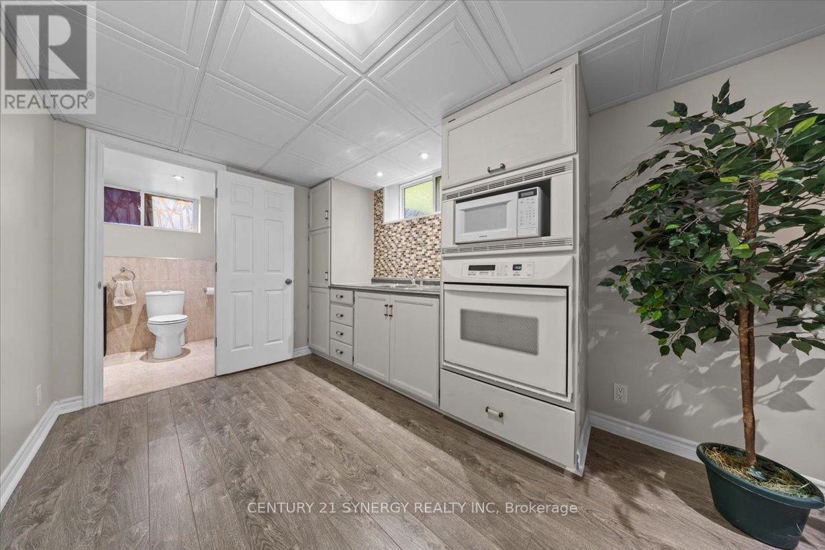Photo 22 of 1921 Greys Creek Road S, Ottawa ON