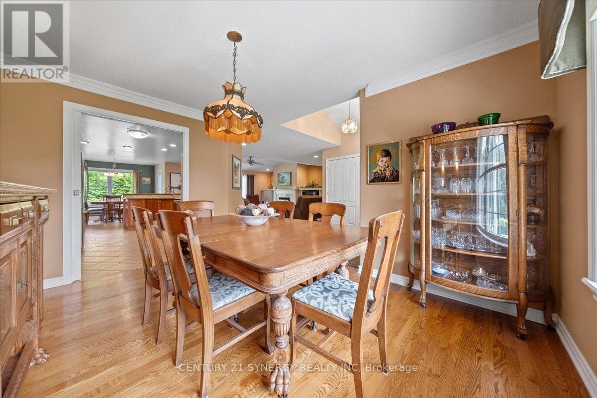 Photo 7 of 1921 Greys Creek Road S, Ottawa ON