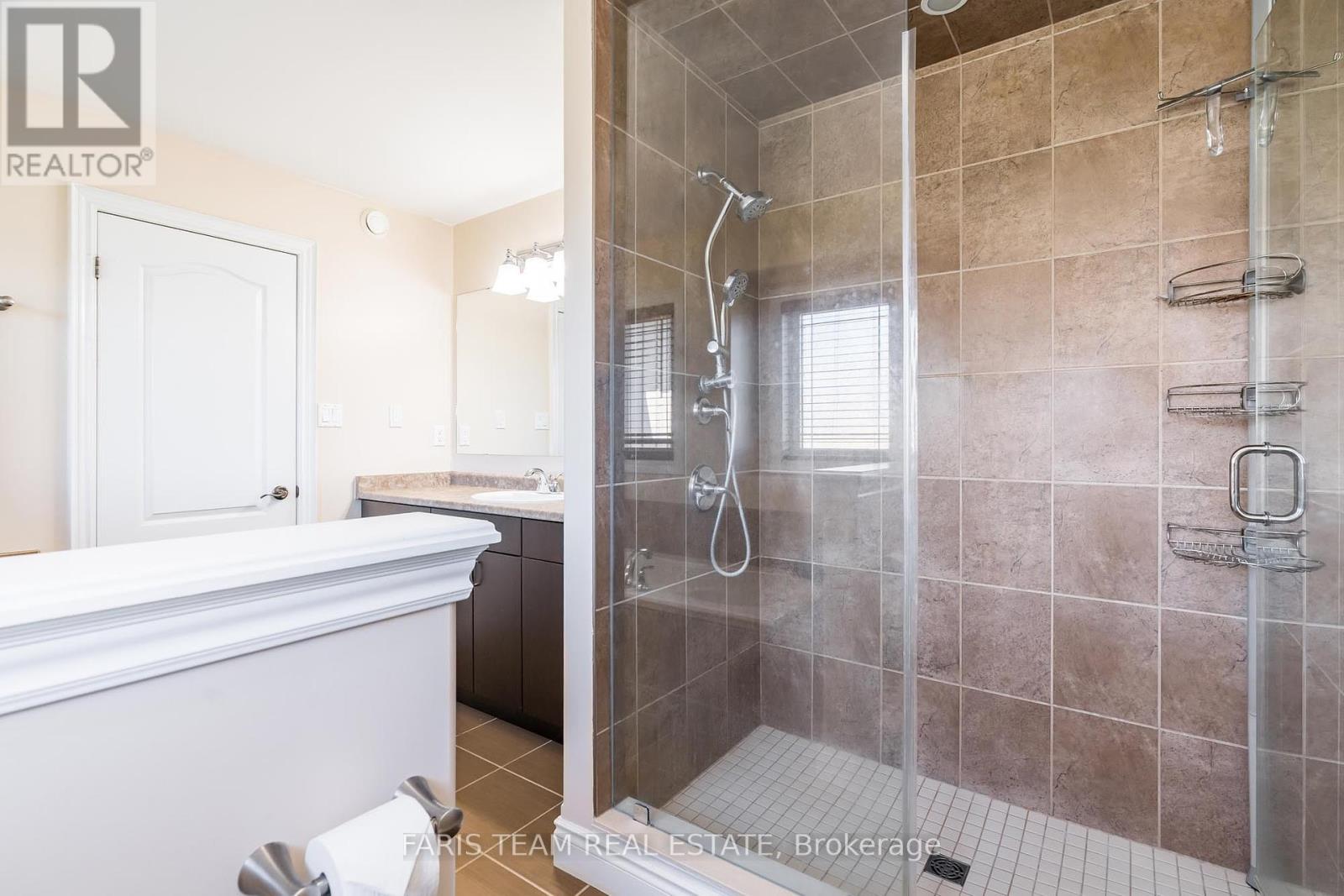 Photo 17 of 47 Quigley Street, Essa ON
