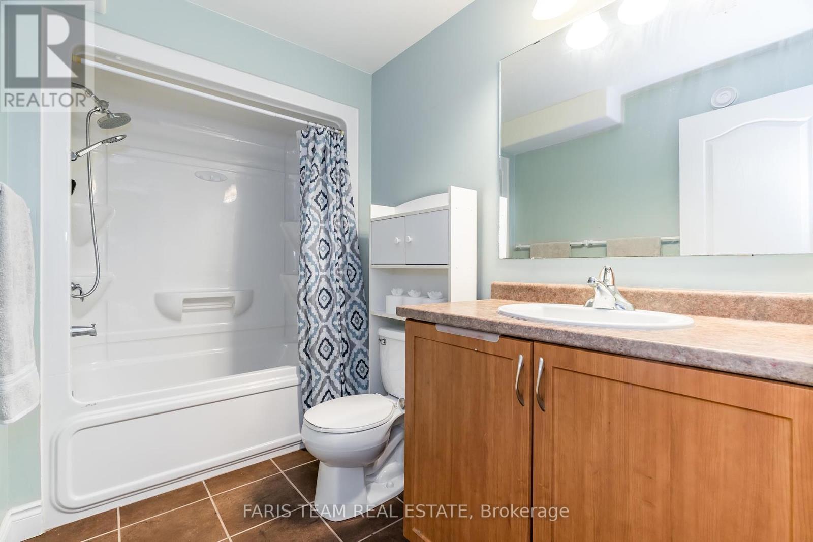 Photo 25 of 47 Quigley Street, Essa ON